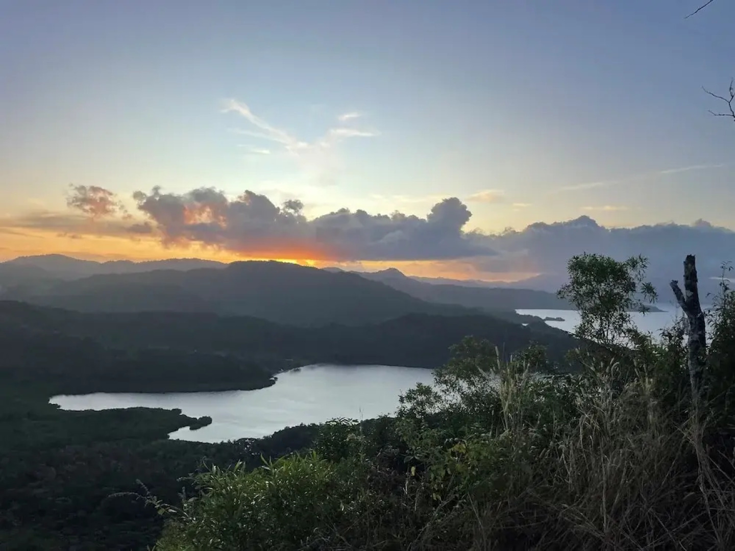 Sau Bay Resort & Spa