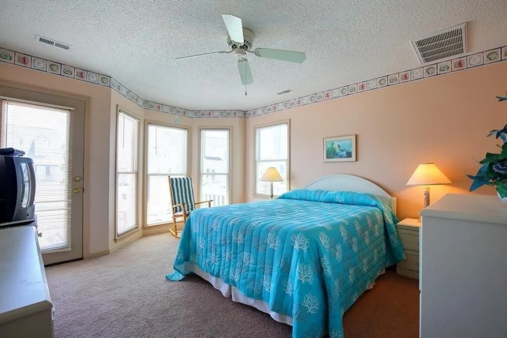 Pirate's Pride 3 Bedroom Home by RedAwning