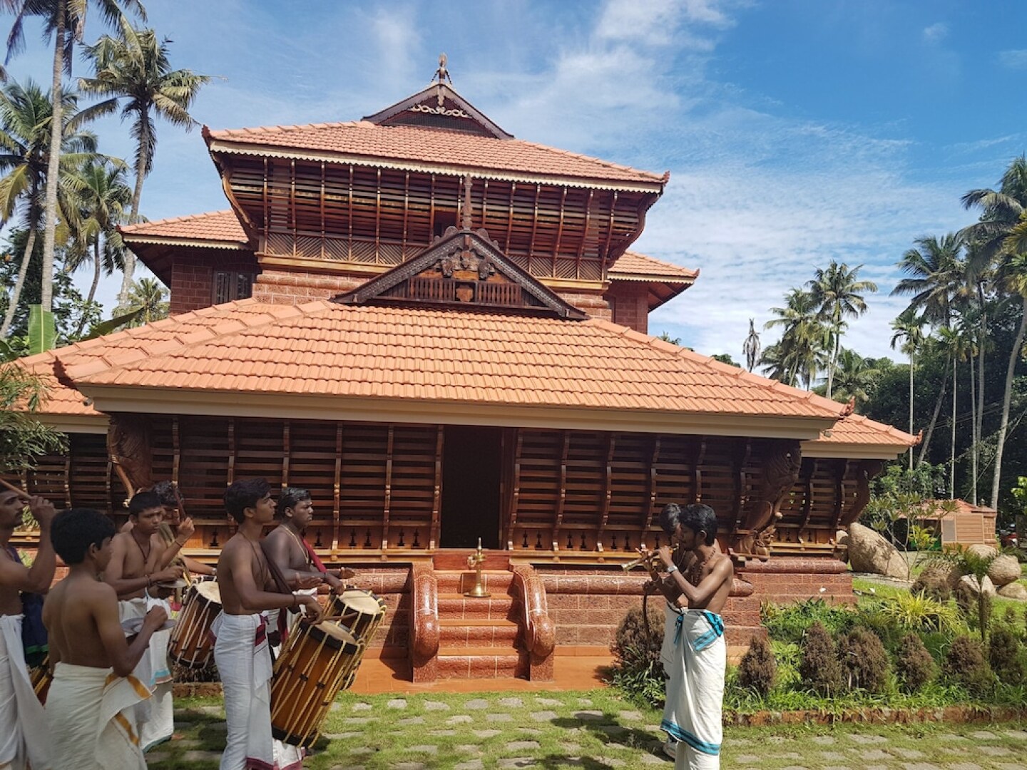 Neelambari Ecotourism Thrissur Aratupuzh