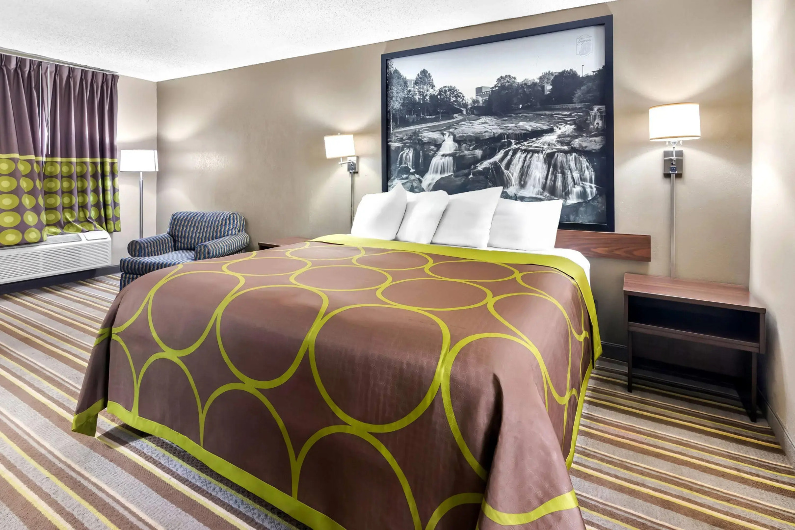 Super 8 by Wyndham Columbia