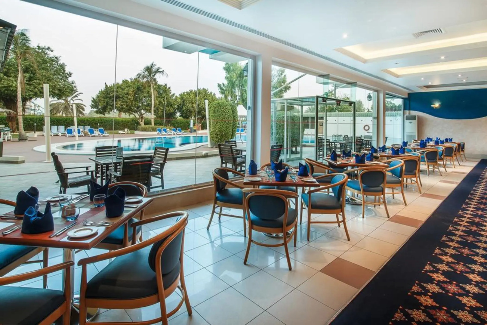 Holiday International Sharjah