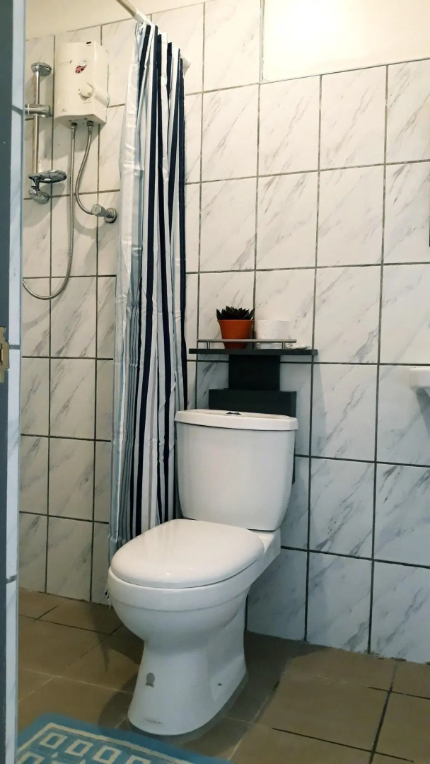 Hotel Sisters Inn  Moalboal