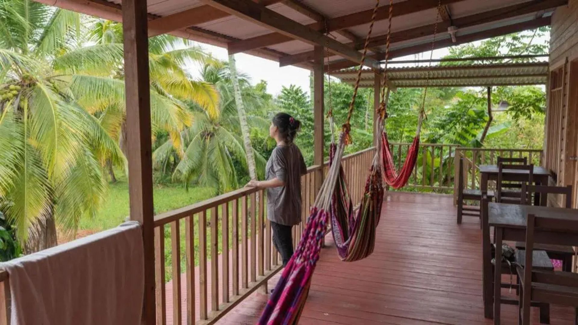 Valeri Emanuel Apartments