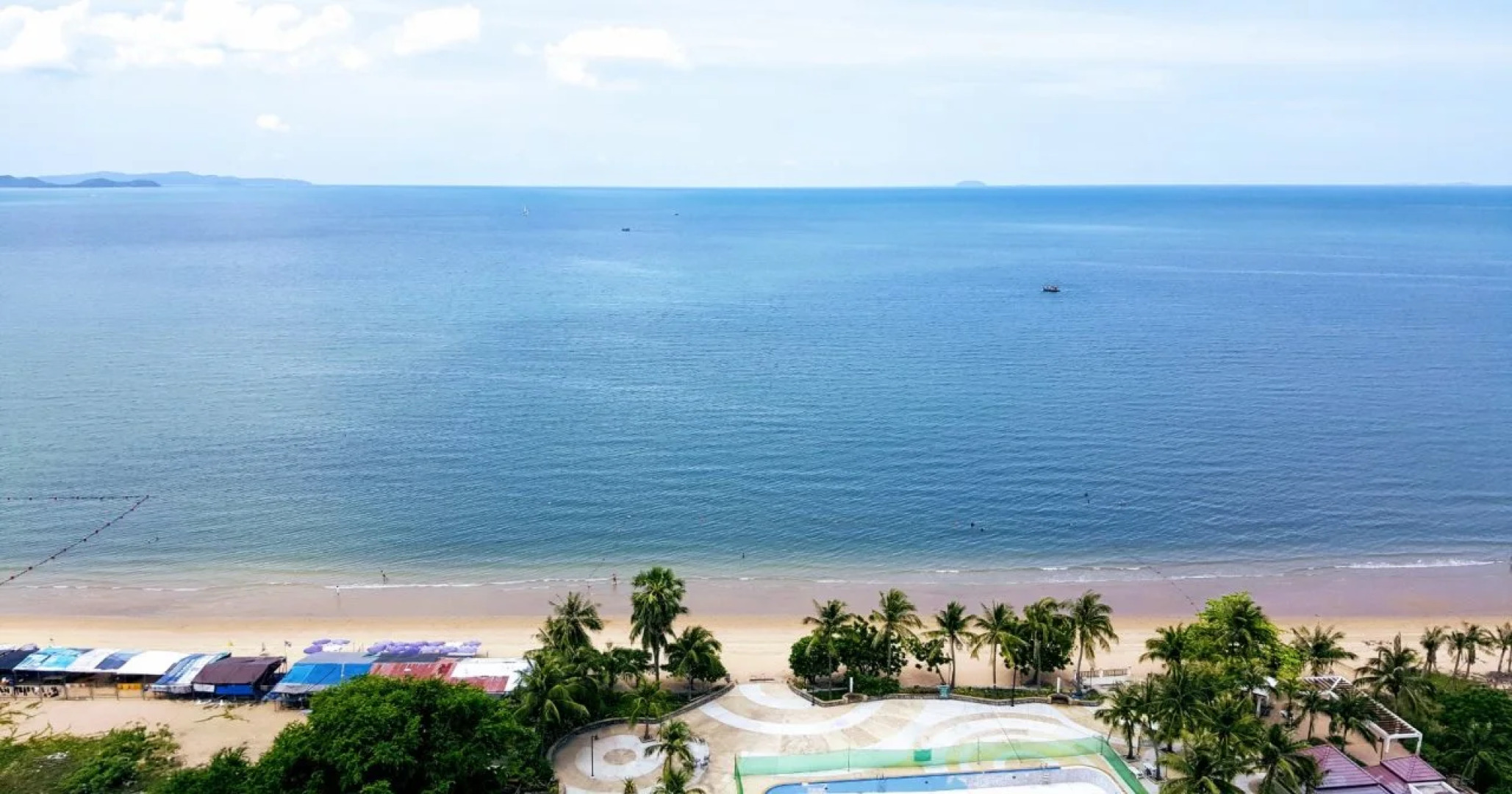 Sunshine Beach Condotel