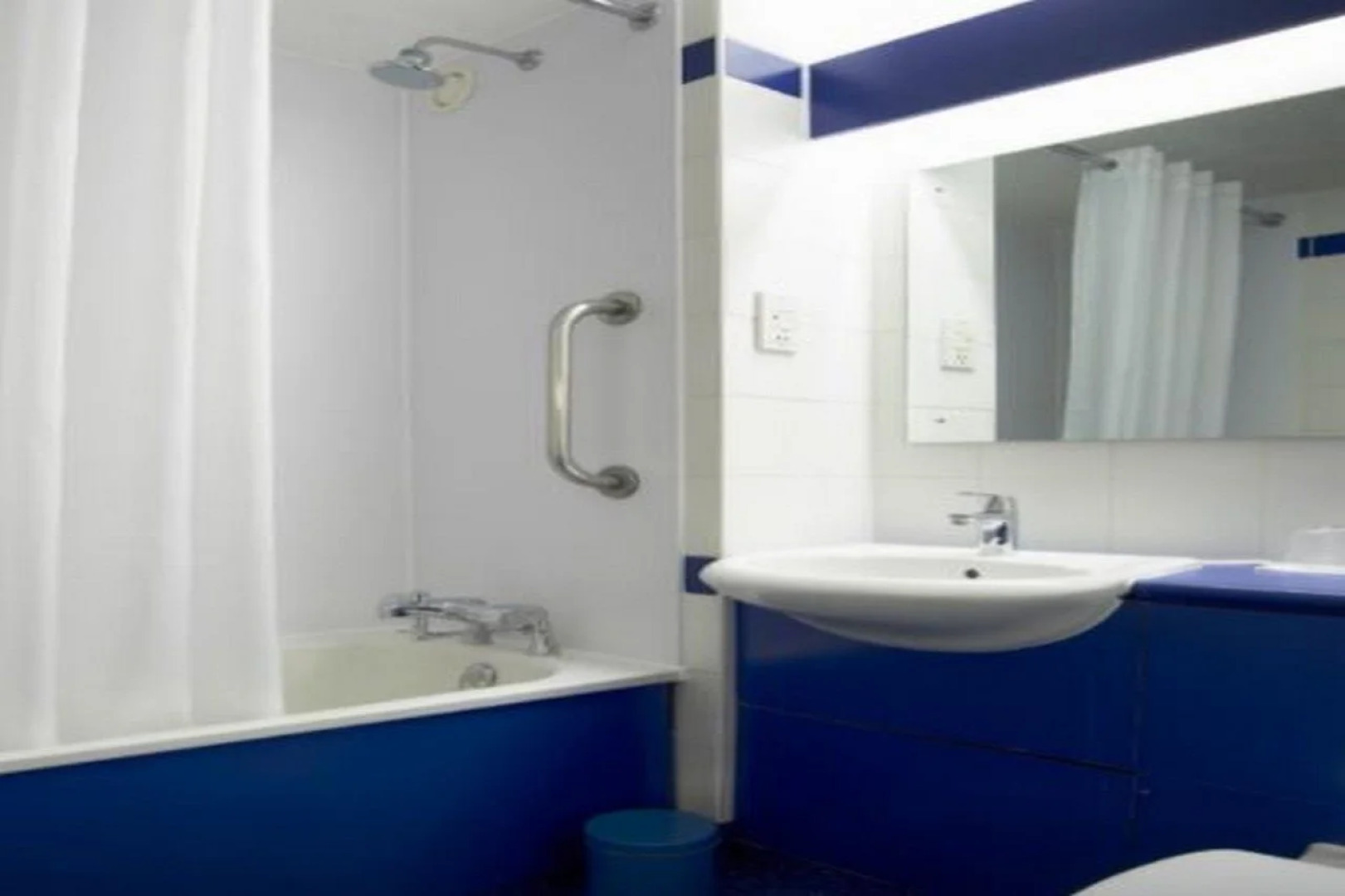 Travelodge Windsor Central