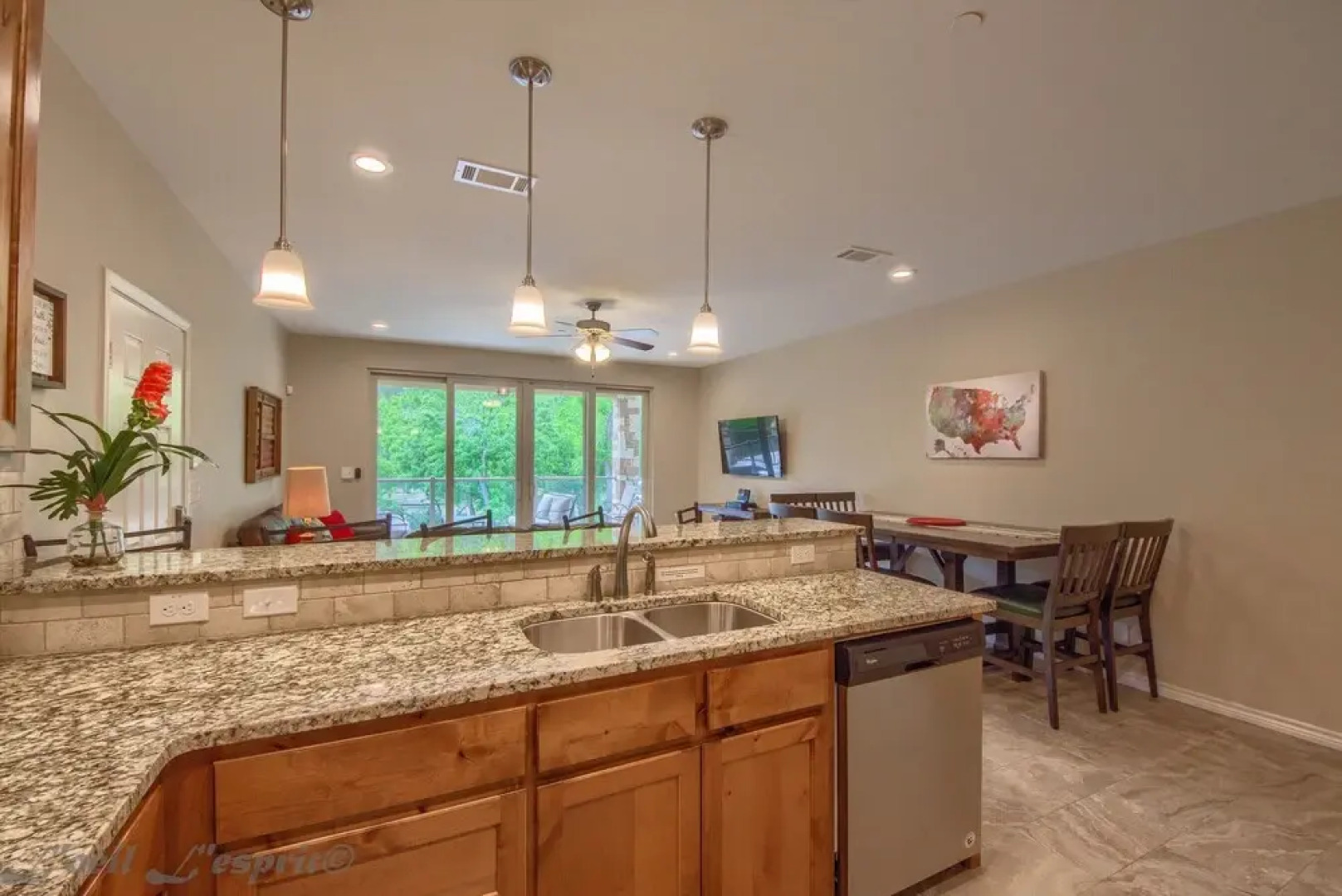 Lazy Daze RG210 - 3 Br Condo