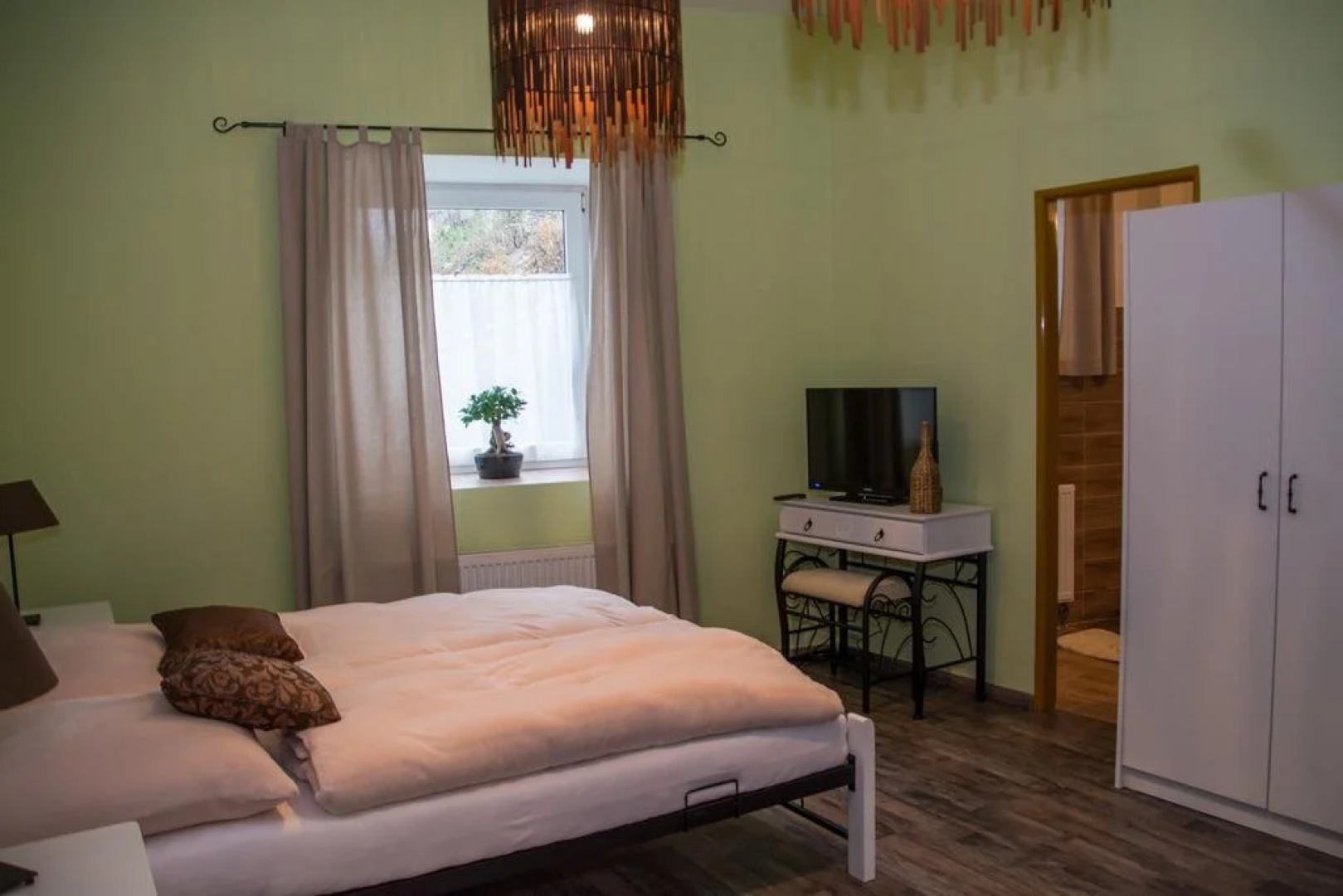 Hospudka A Penzion Imrvere