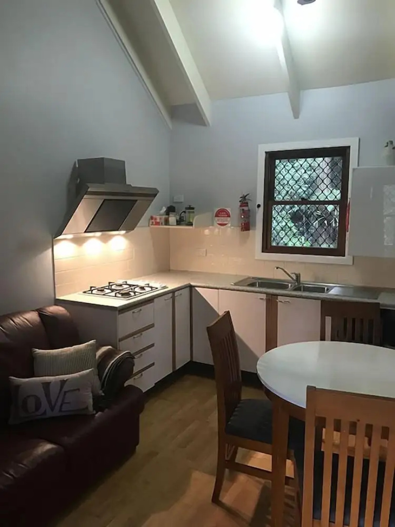 Barrington Wilderness Cedar Lodge Accommodation