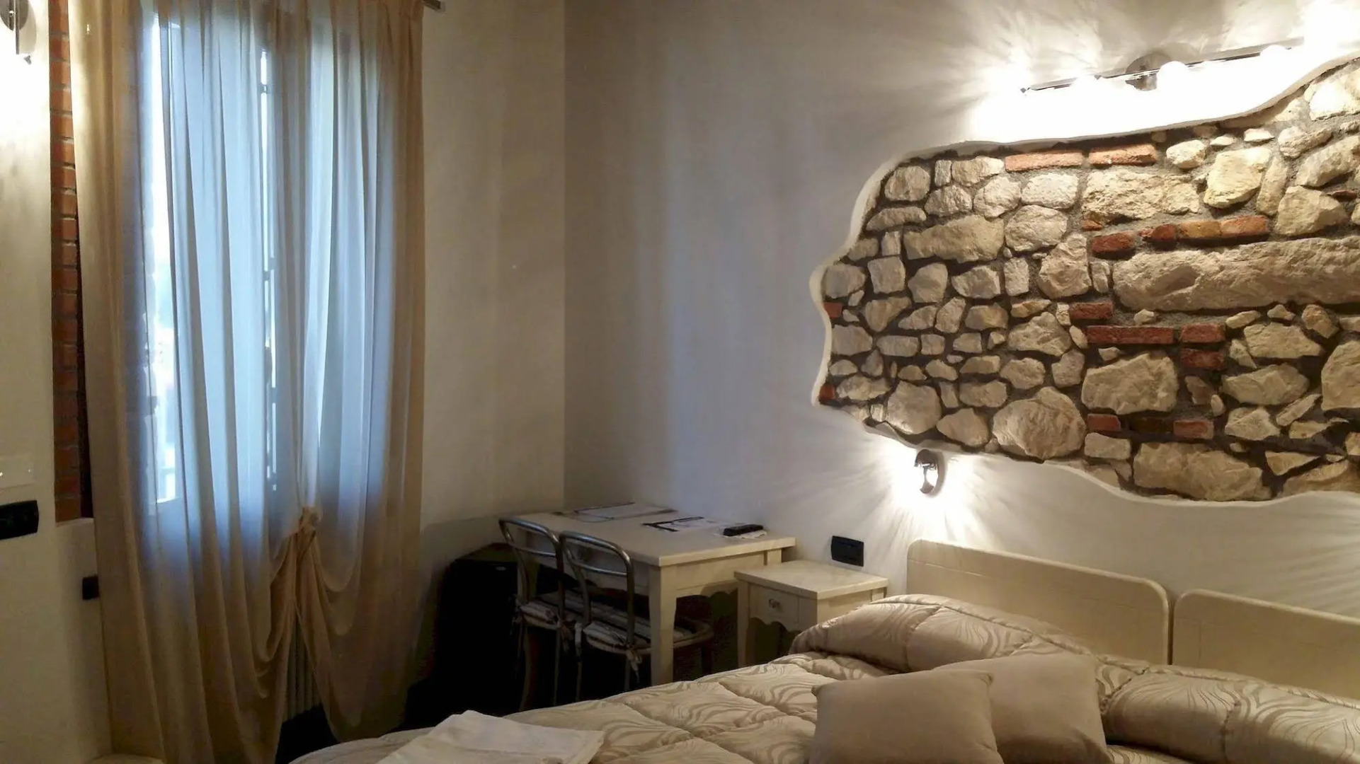 CQ Rooms Verona