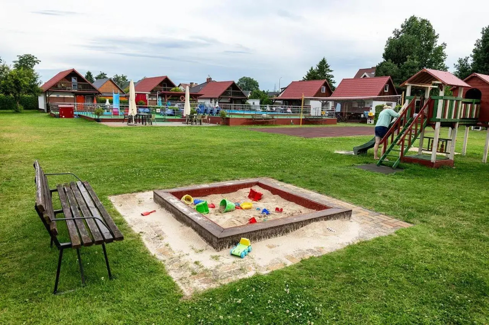 Bialy Dworek Janosikówka