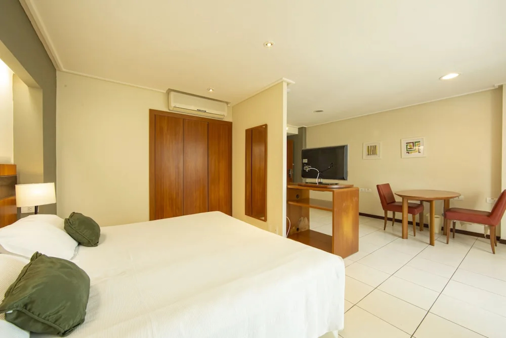 Suite em bairro nobre de Natal no Othon