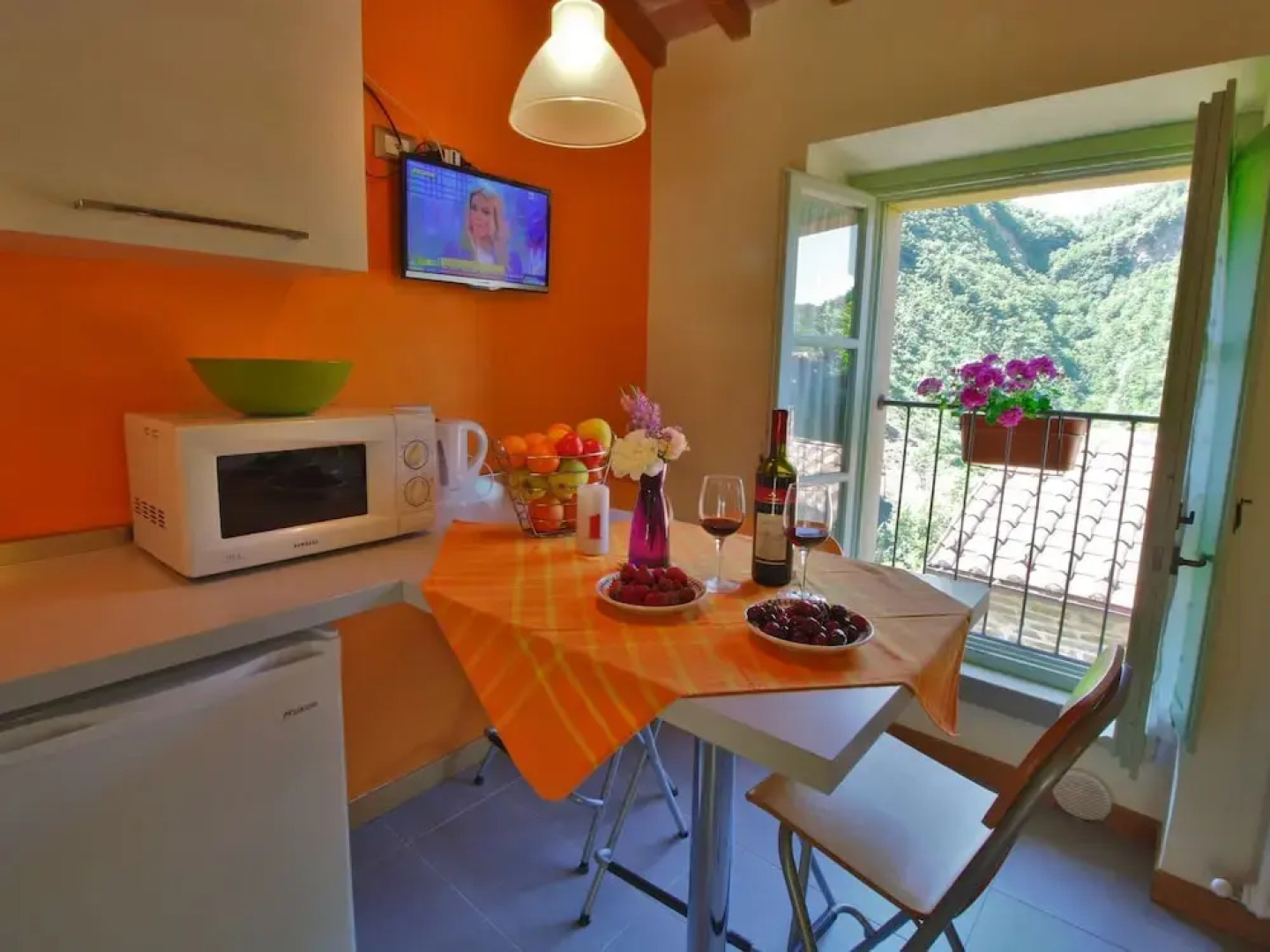 Rustic Country House in the Hills and Forests With Swimming Pool