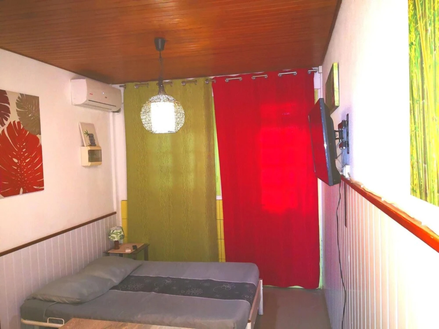 Studio in Sainte-luce, With Wonderful City View, Private Pool and Wifi - 500 m From the Beach