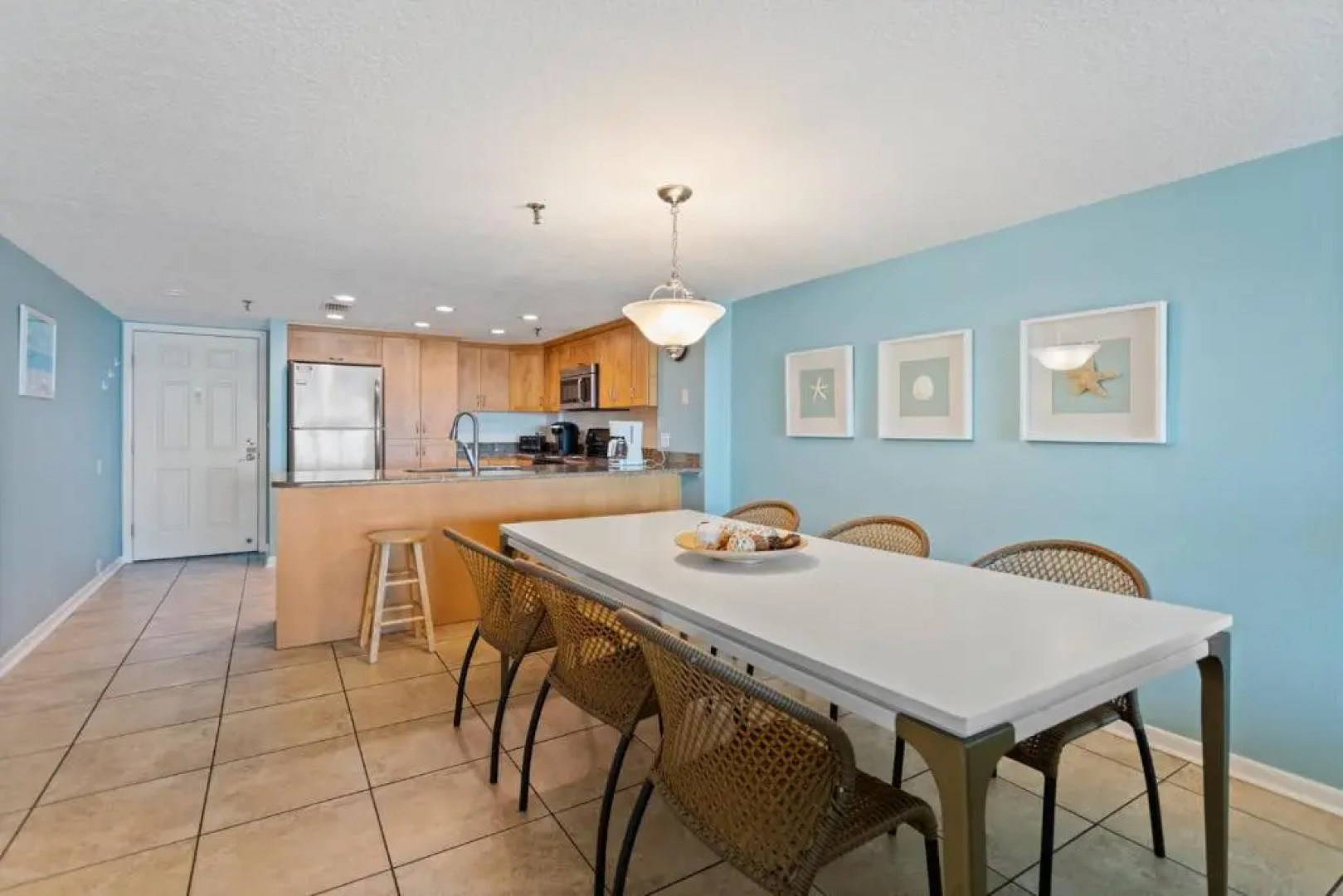 402 Beach Place Condos