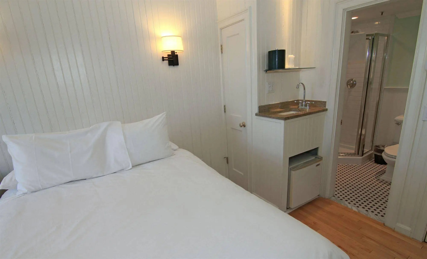 Anchor Inn Beach House