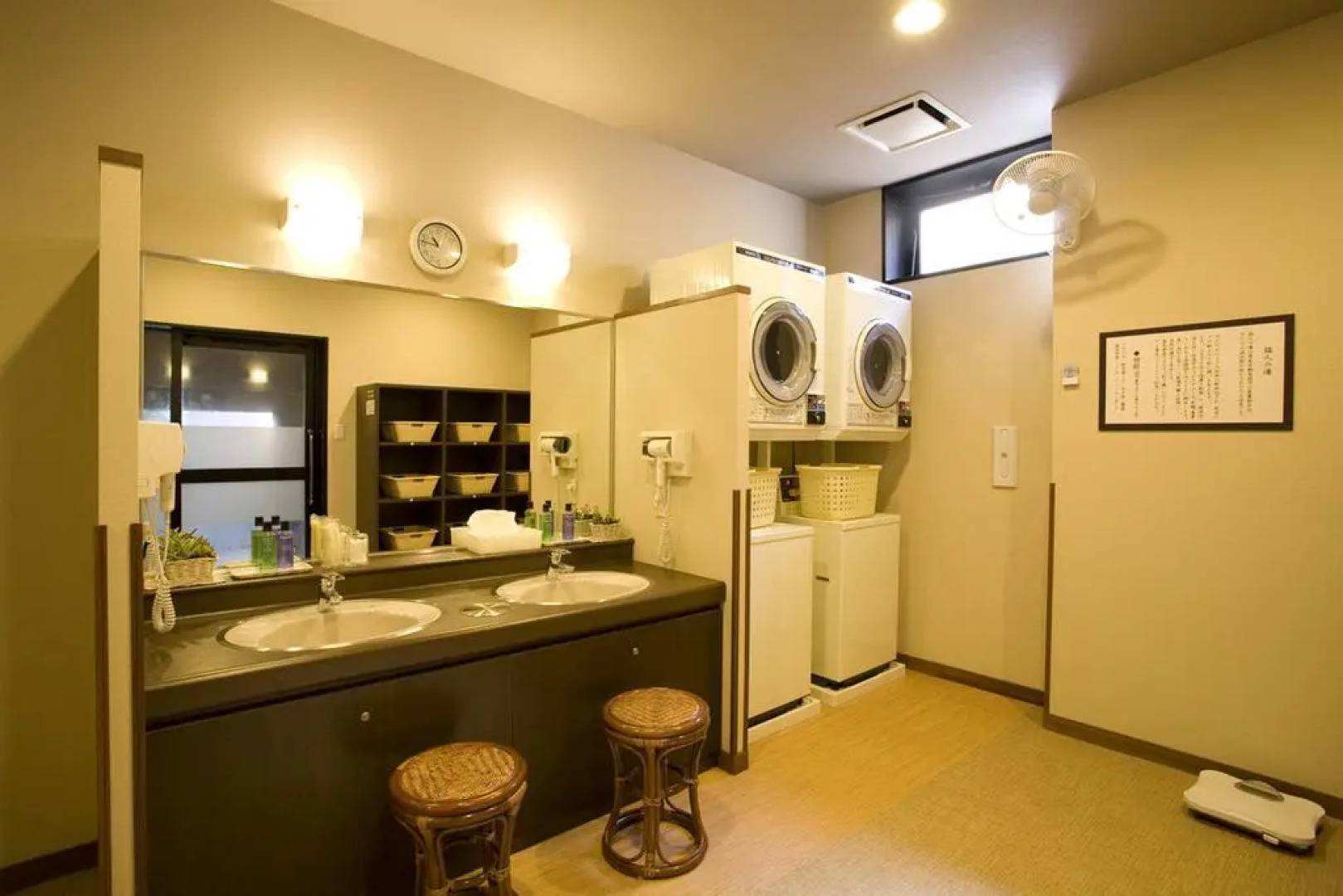 Hotel Route - Inn Omagari Ekimae