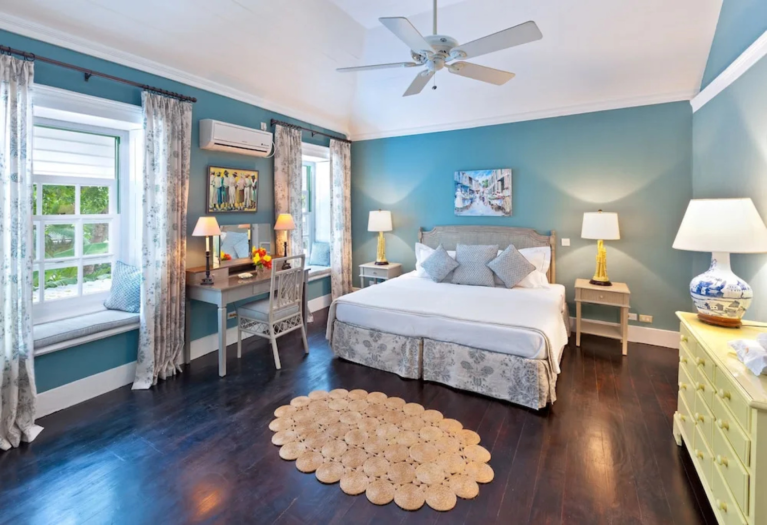 Leamington House by Altman