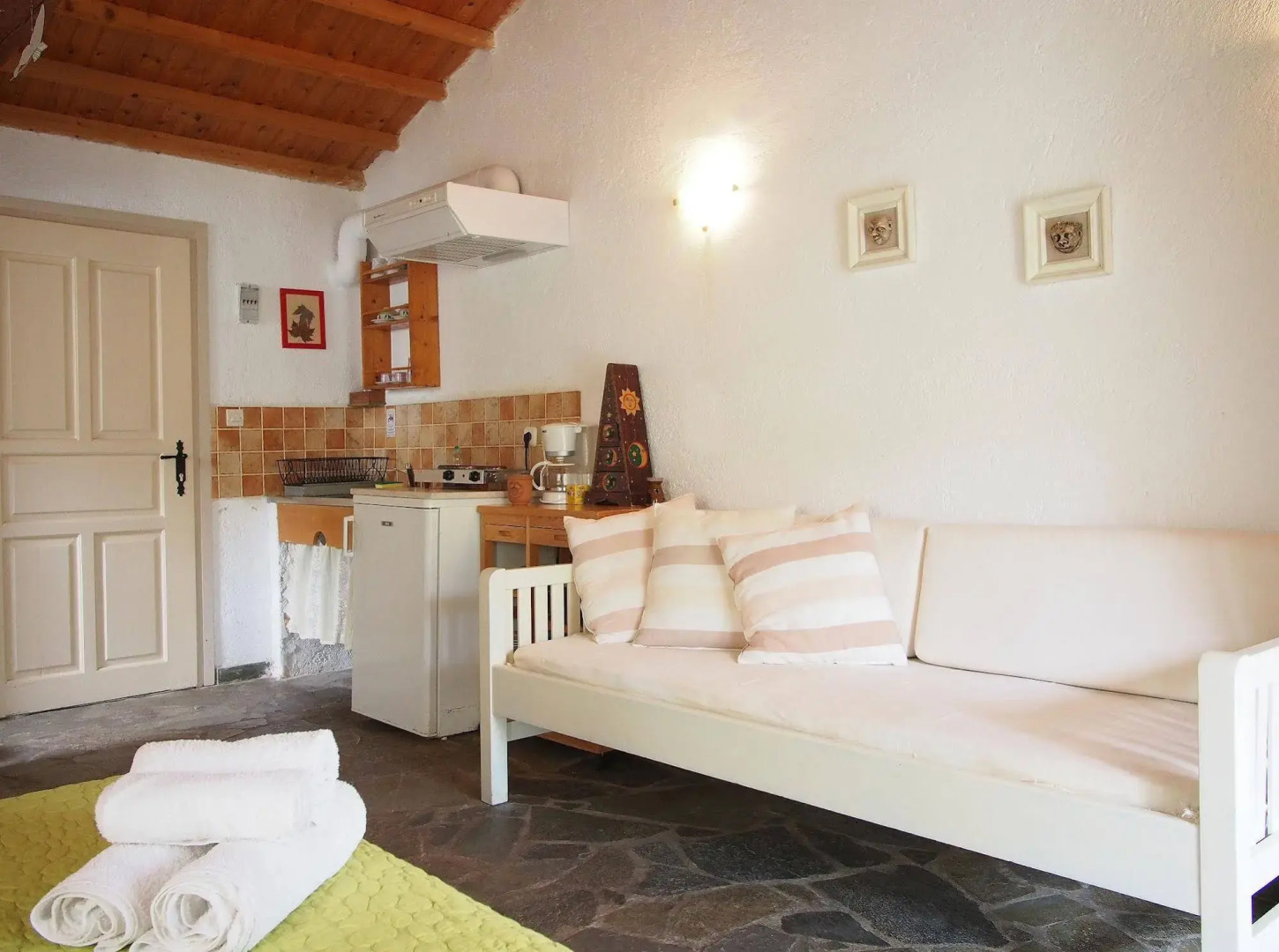 Lithea Villas and Studios by the Sea