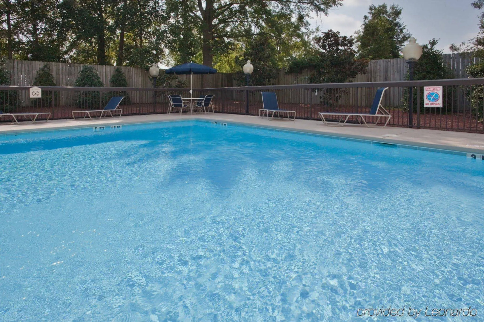 Holiday Inn Express Hotel and Suites Kinston by IHG