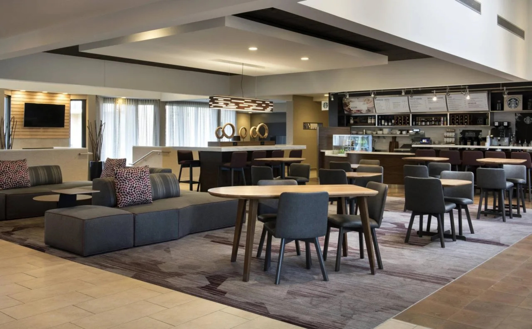 Courtyard by Marriott Chicago Naperville