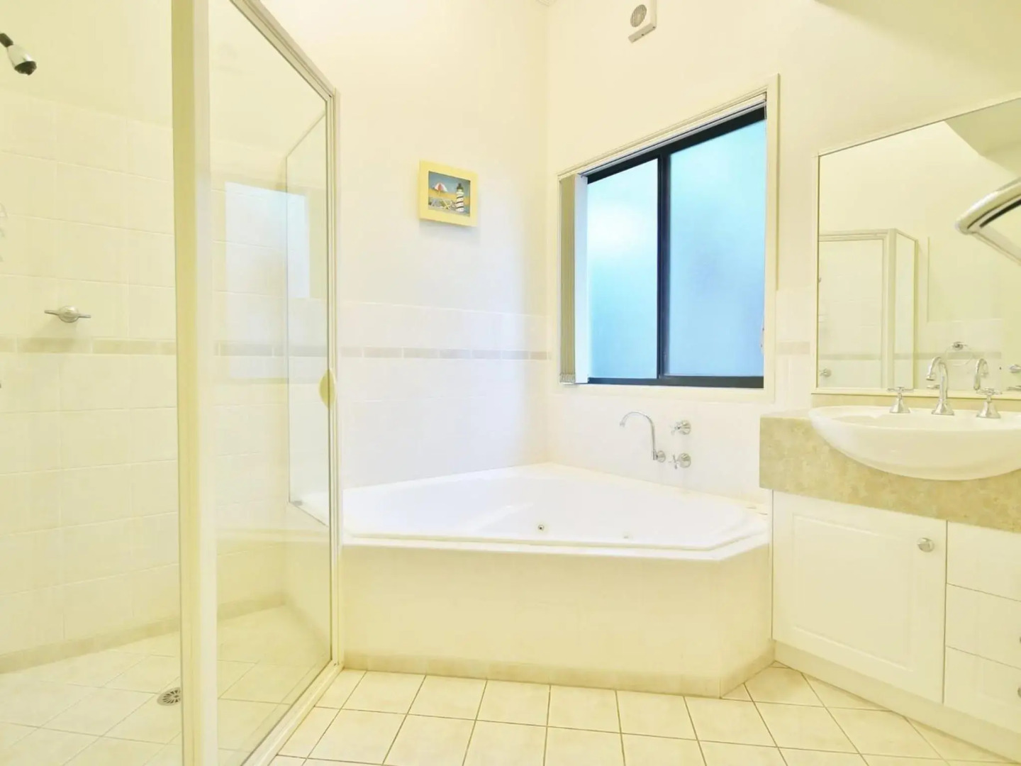 Sand Water at Hyams Beach 4pm Check Out Sundays