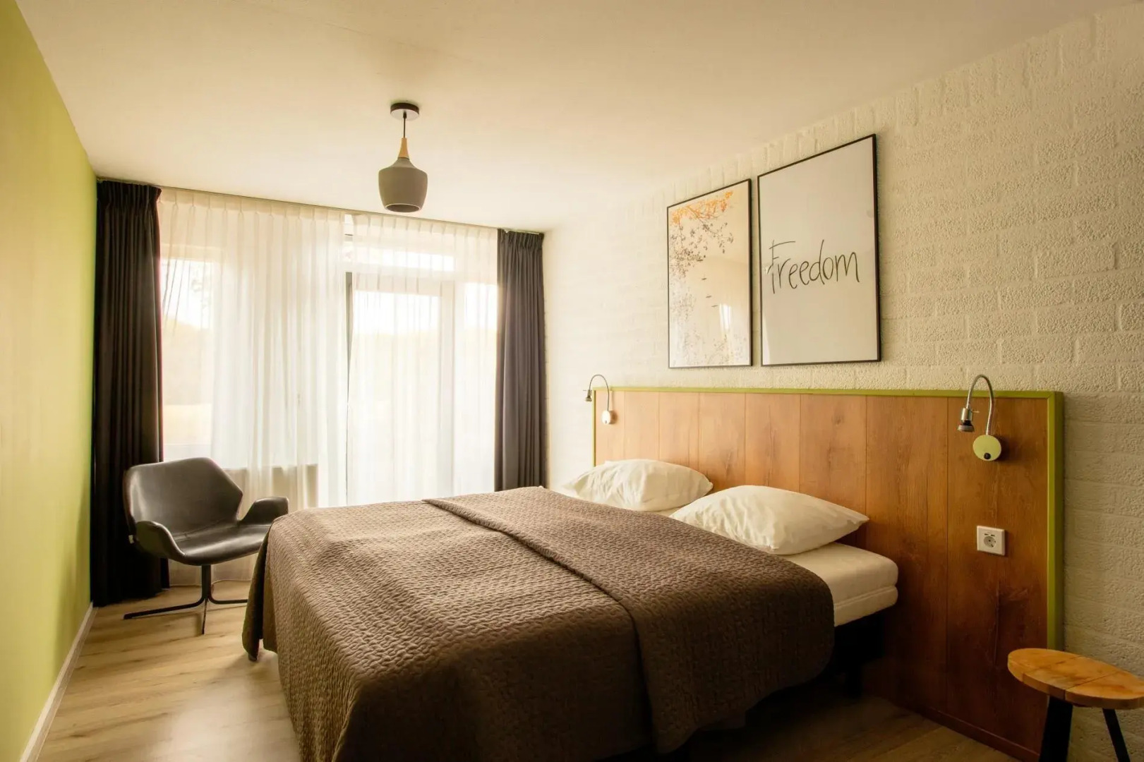 Family Villa Near the Ijsselmeer and Forrest With 5 Bathrooms