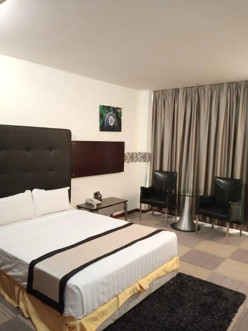 Shervinton Executive Boutique Hotel