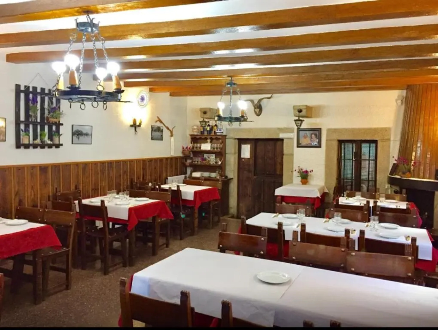 Hostal Restaurante El Chato