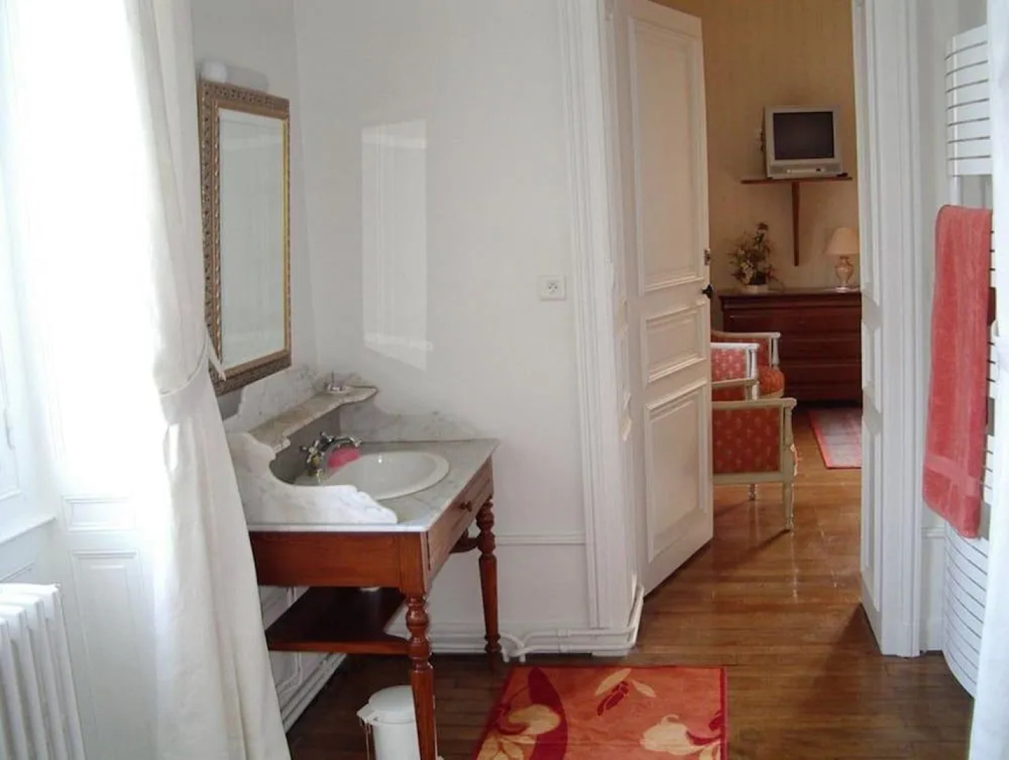 Au Chateau de Montbraye