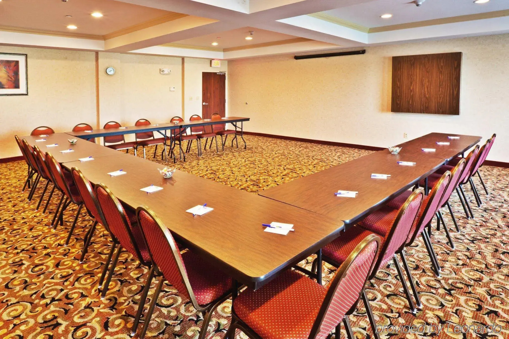 Holiday Inn Express Hotel & Suites Muskogee by IHG