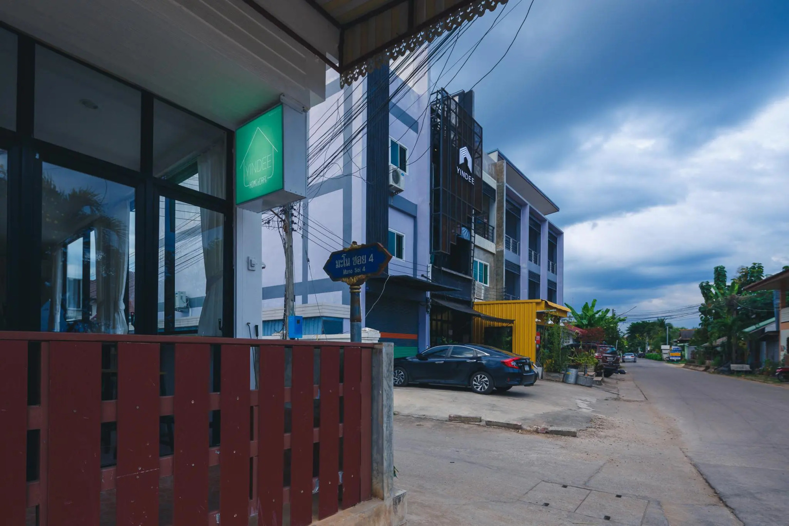 Yindee Home and Cafe