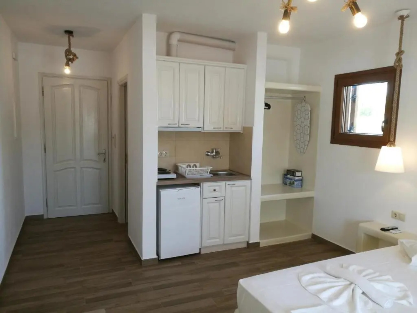 Marias Rooms & Studios