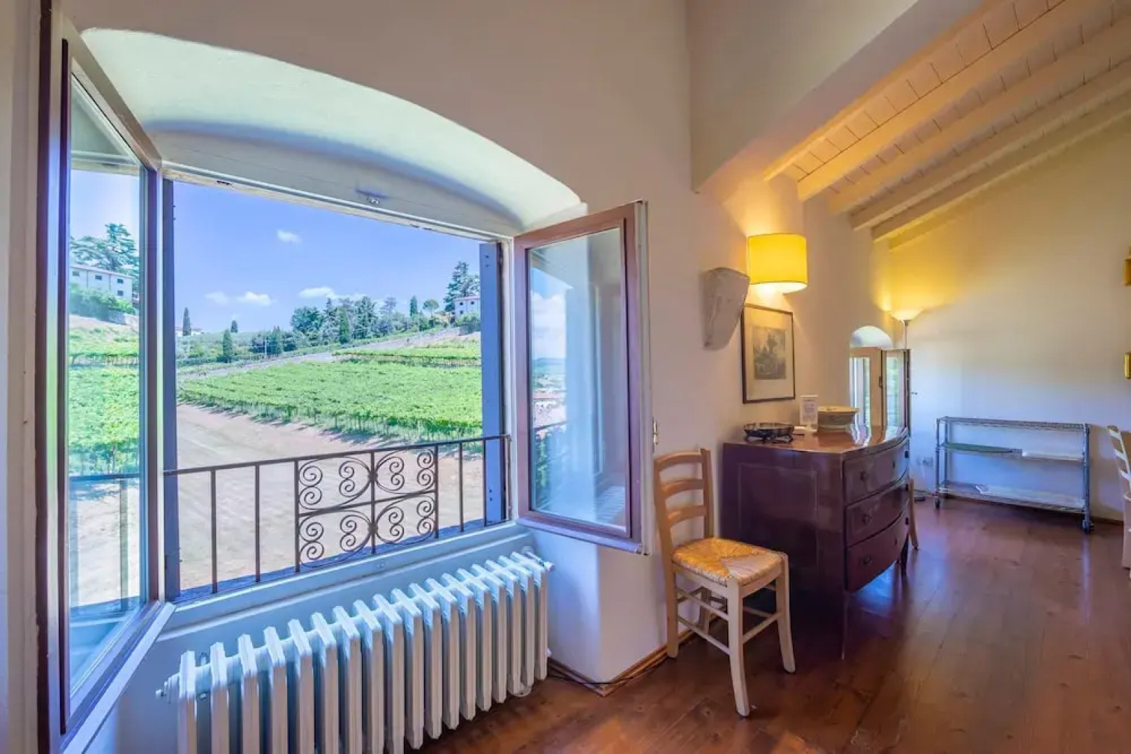 Villa Faccioli Deodara With Shared Pool