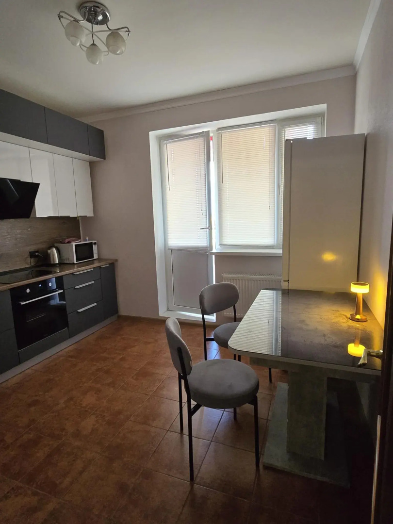 Апартаменты в микрорайоне Степном 25