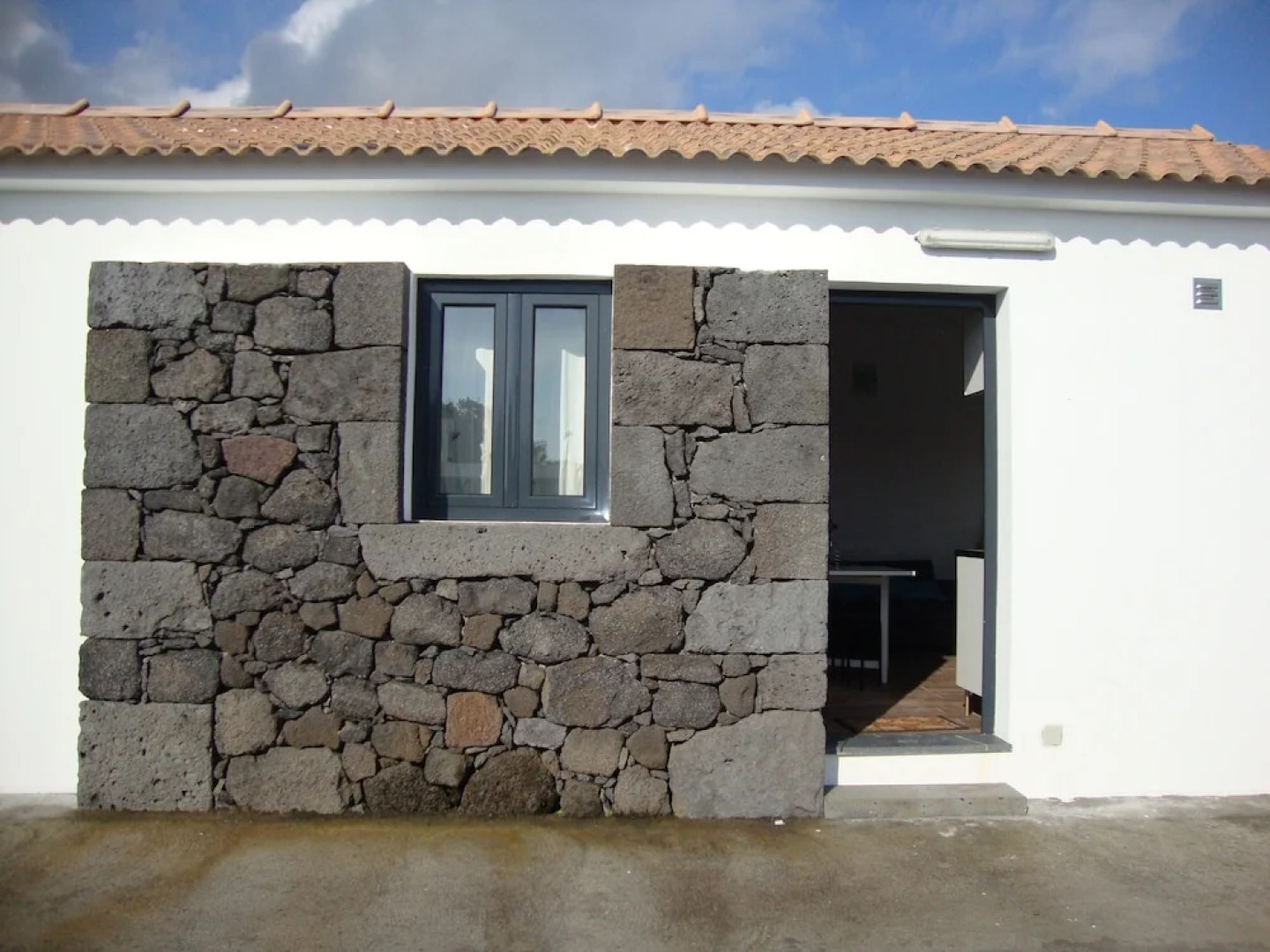 Casa Da Poça Branca