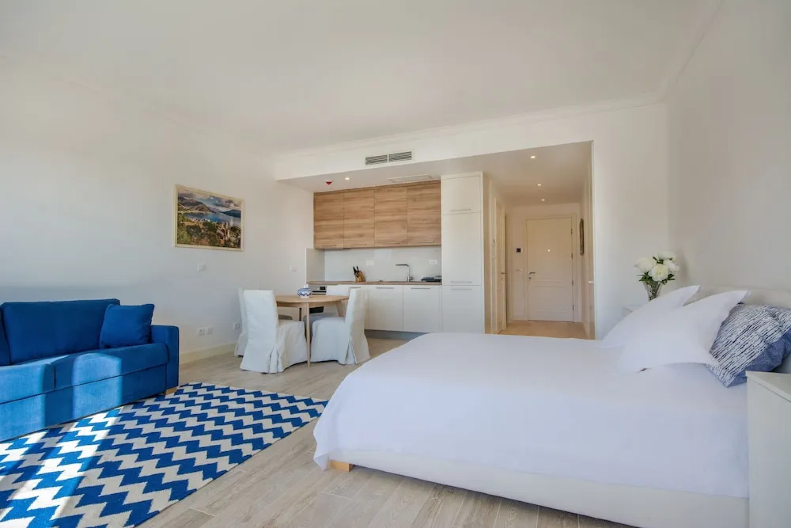 Studio Apartment by My Way