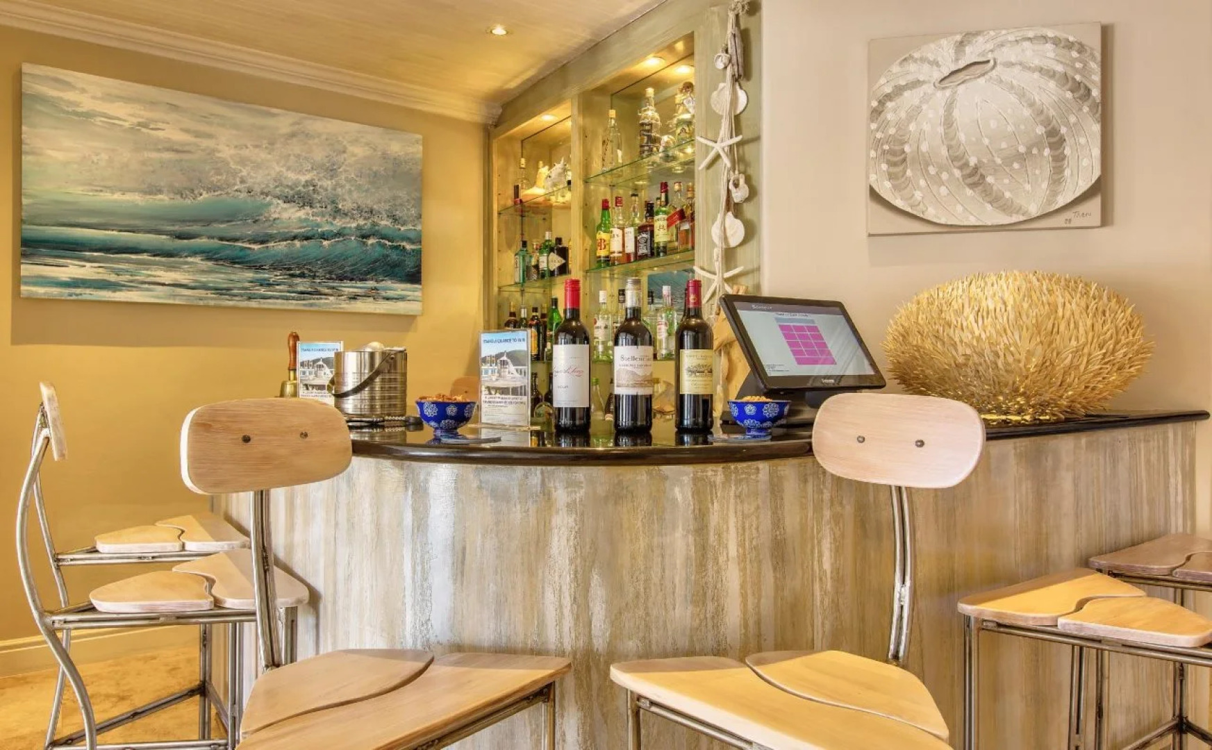 Amanzi Island Boutique Hotel