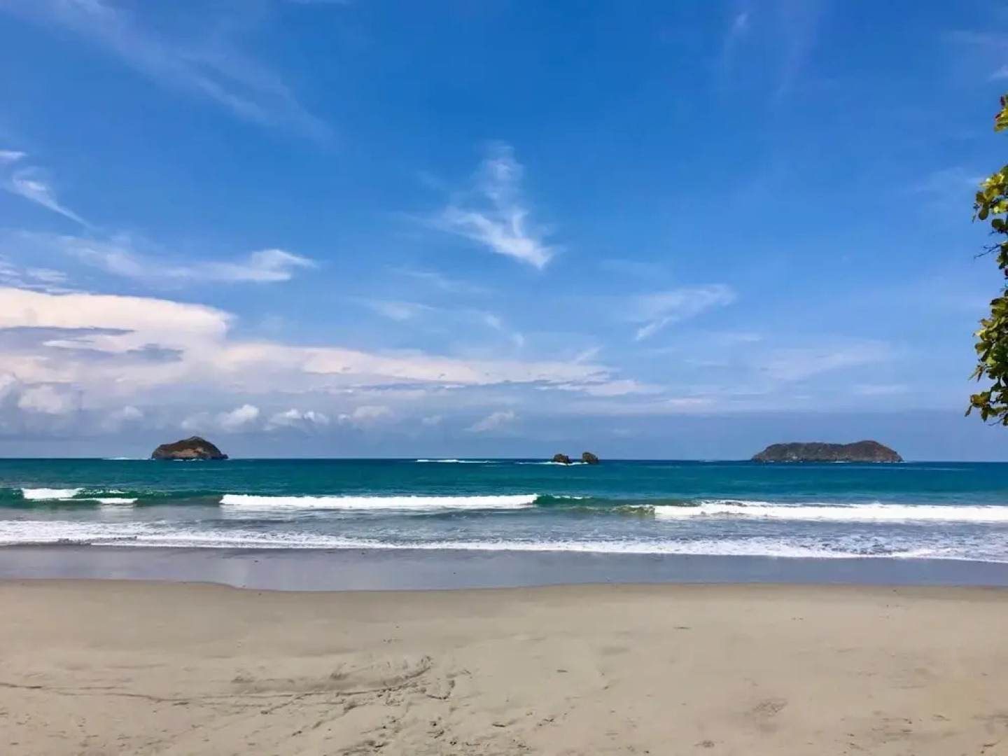 Espadilla Gardens Hotel