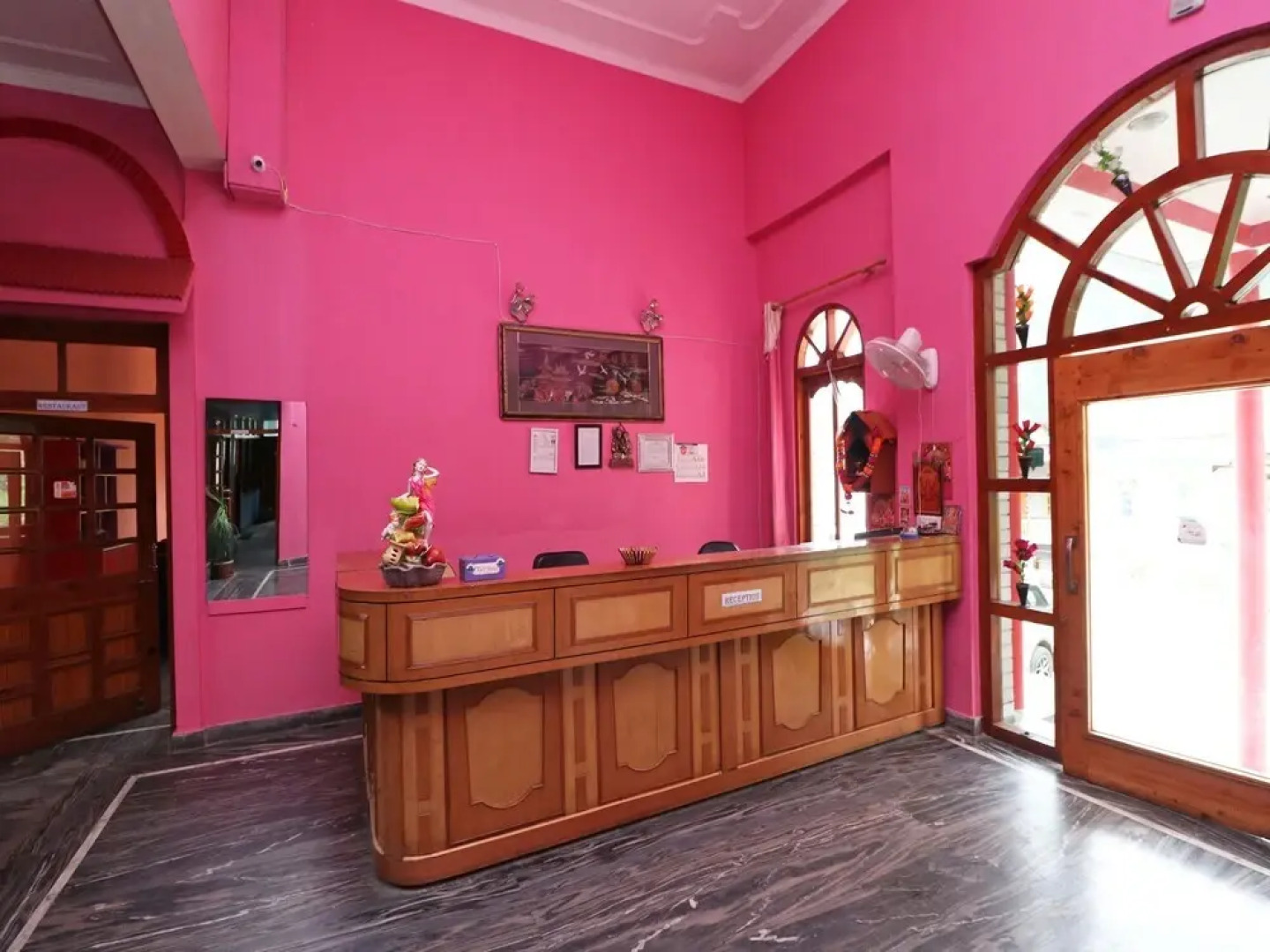 Hotel Blue Diamond Kasol