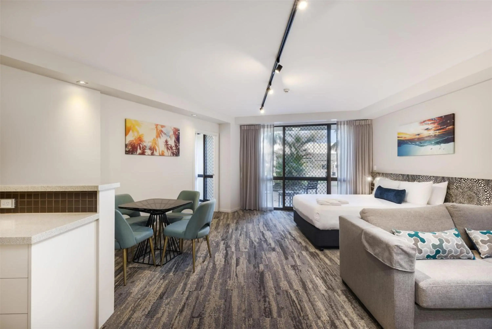 Nightelier Mermaid Waters