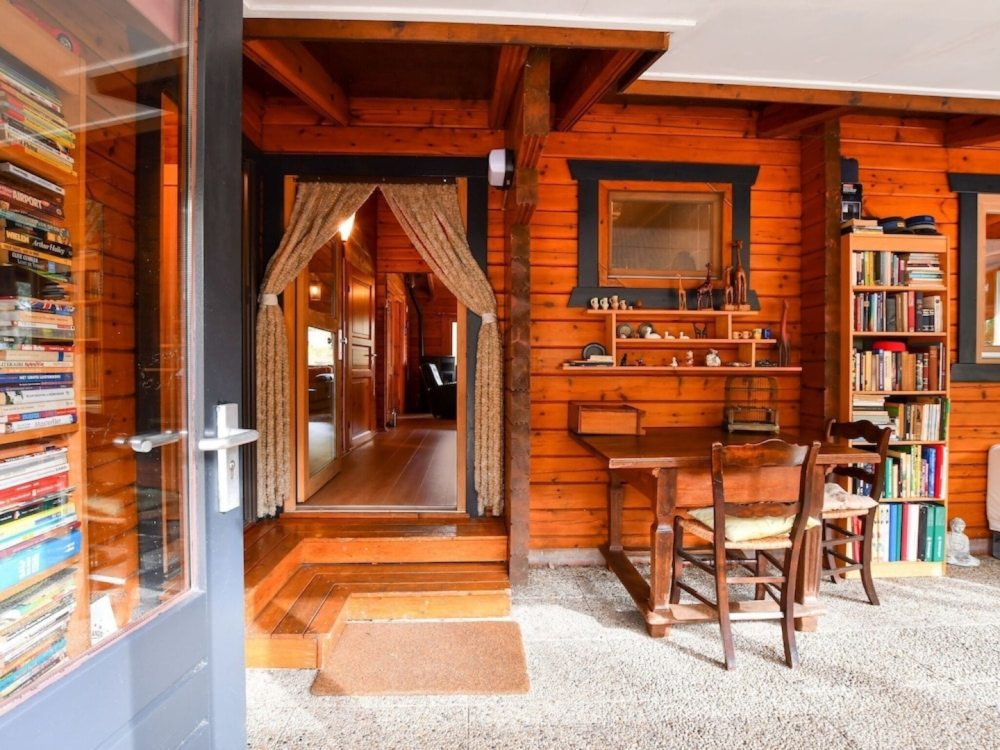 Wooden Holiday Home in Meijel With Private Garden