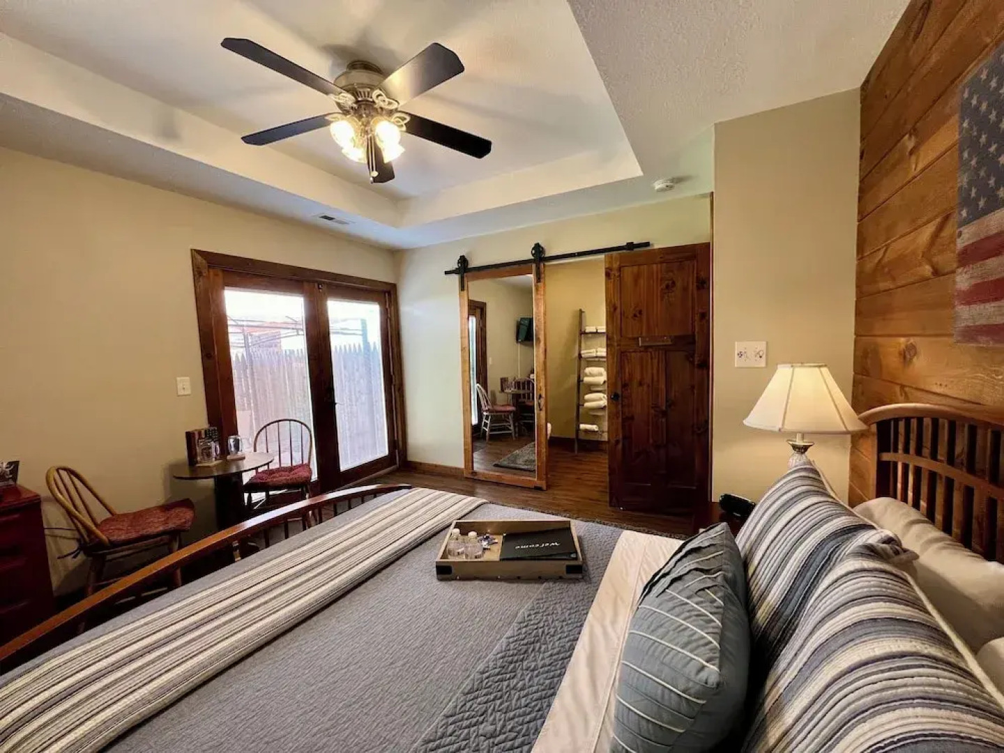 Walnut Waters Bed & Breakfast