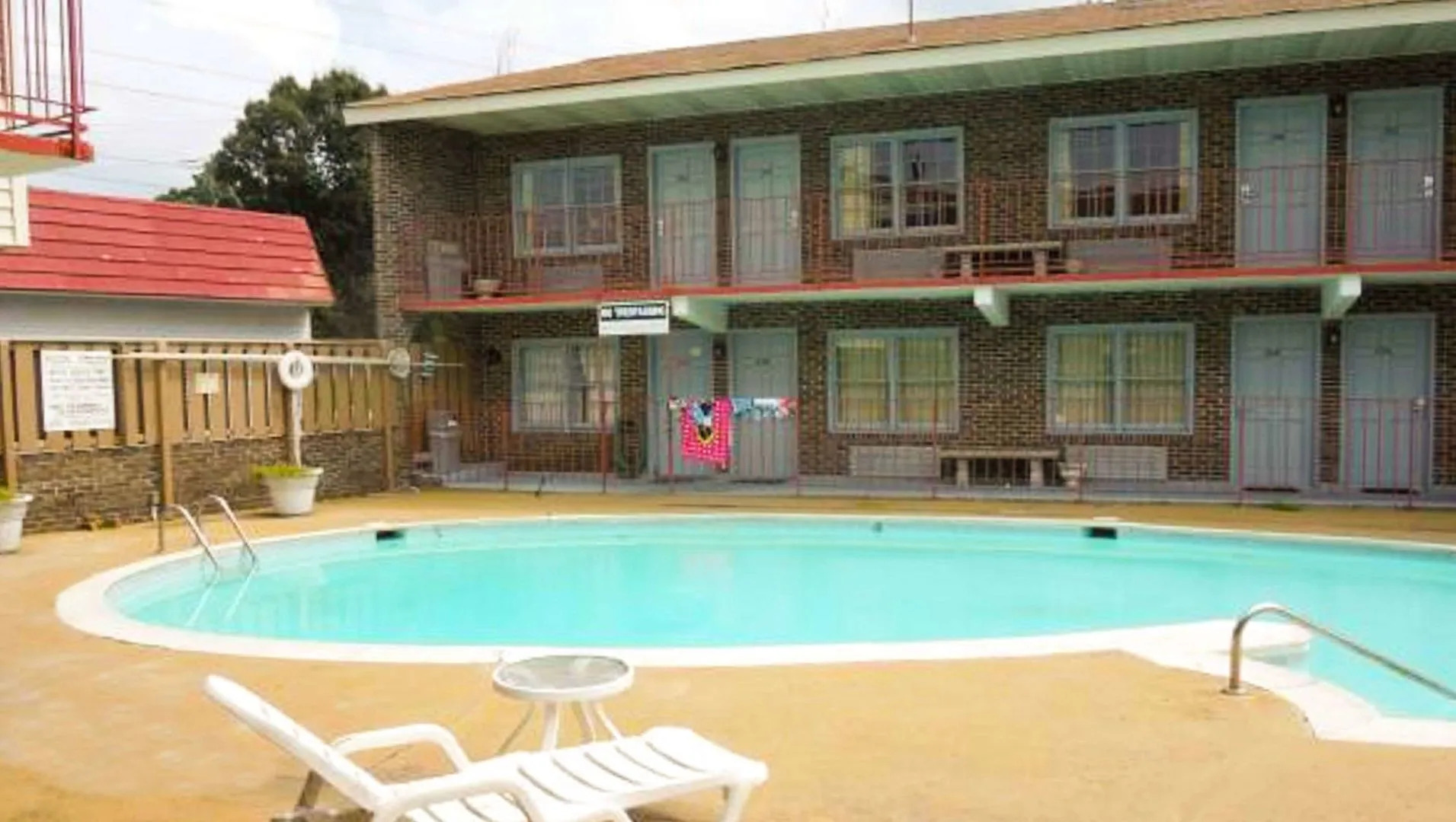 Capt. John Smith Inn