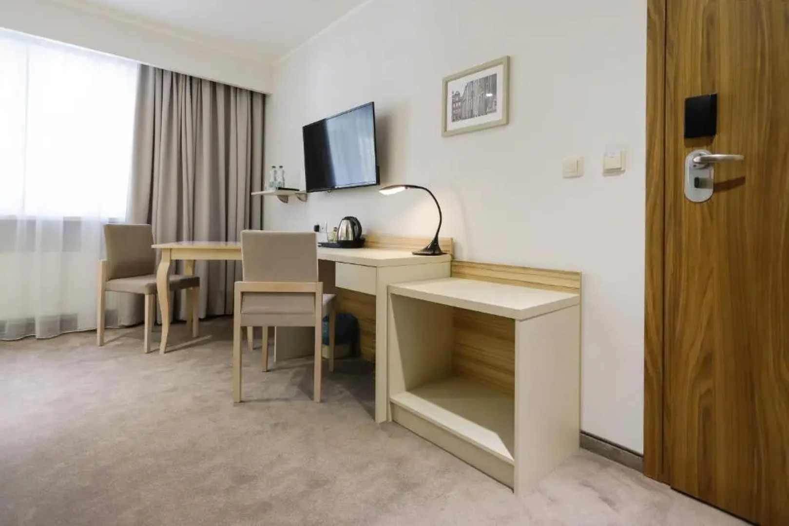 Poznań West Hotel - Bon Turystyczny