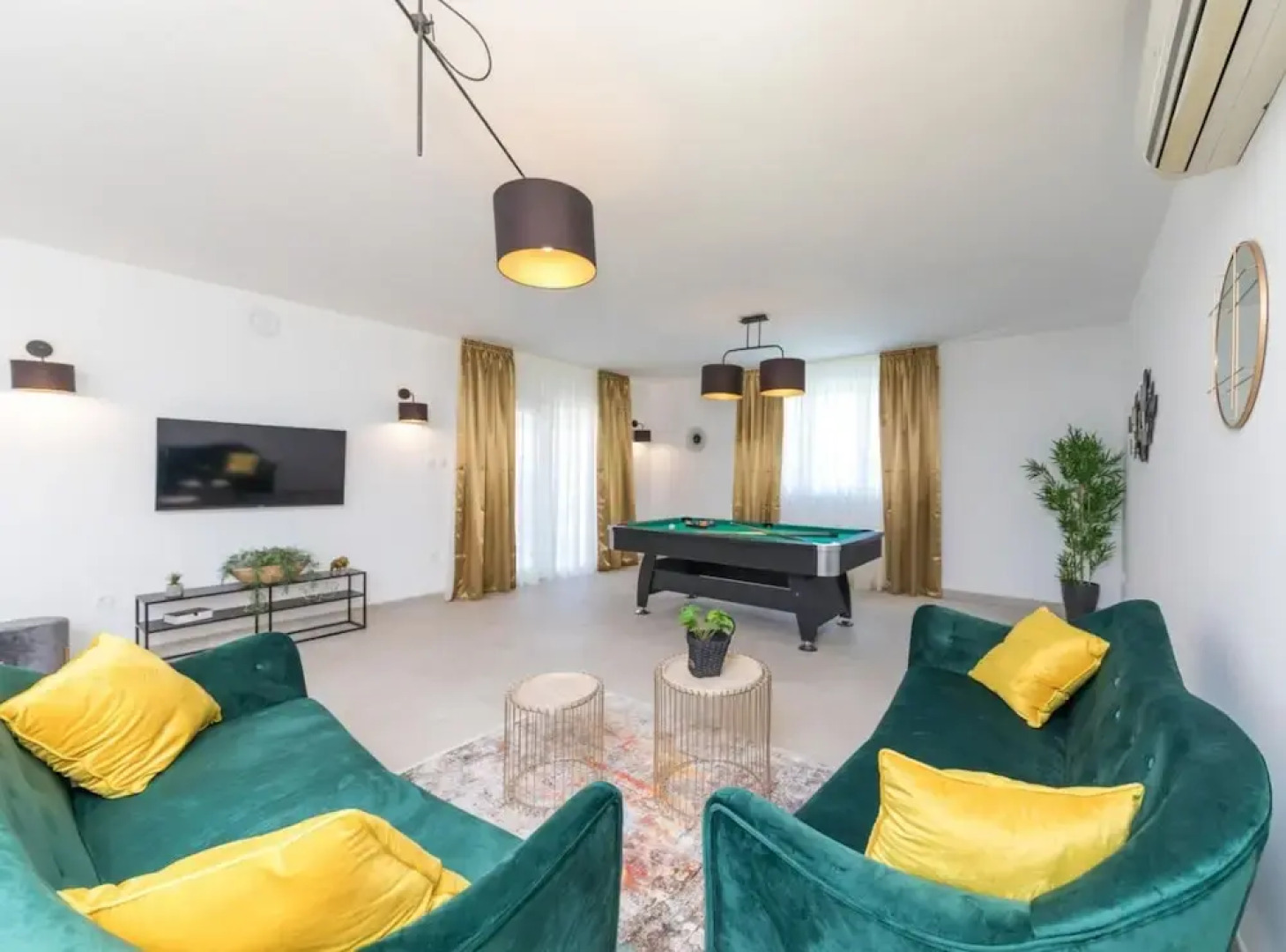 Scenic Elegant Trogir Villa With Pool