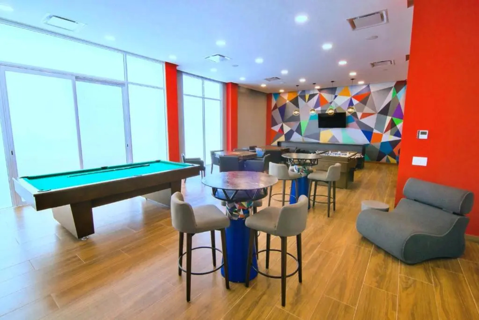 Real View Towers E504 by Casago