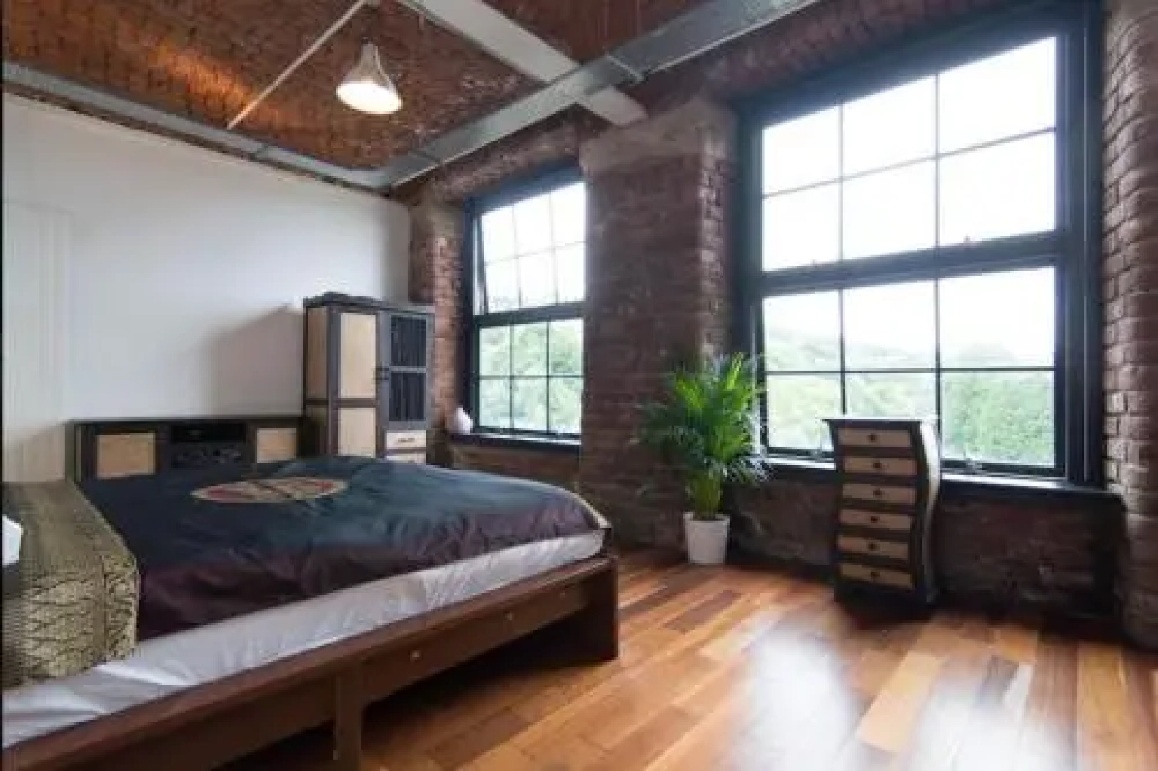 Loft Apartment