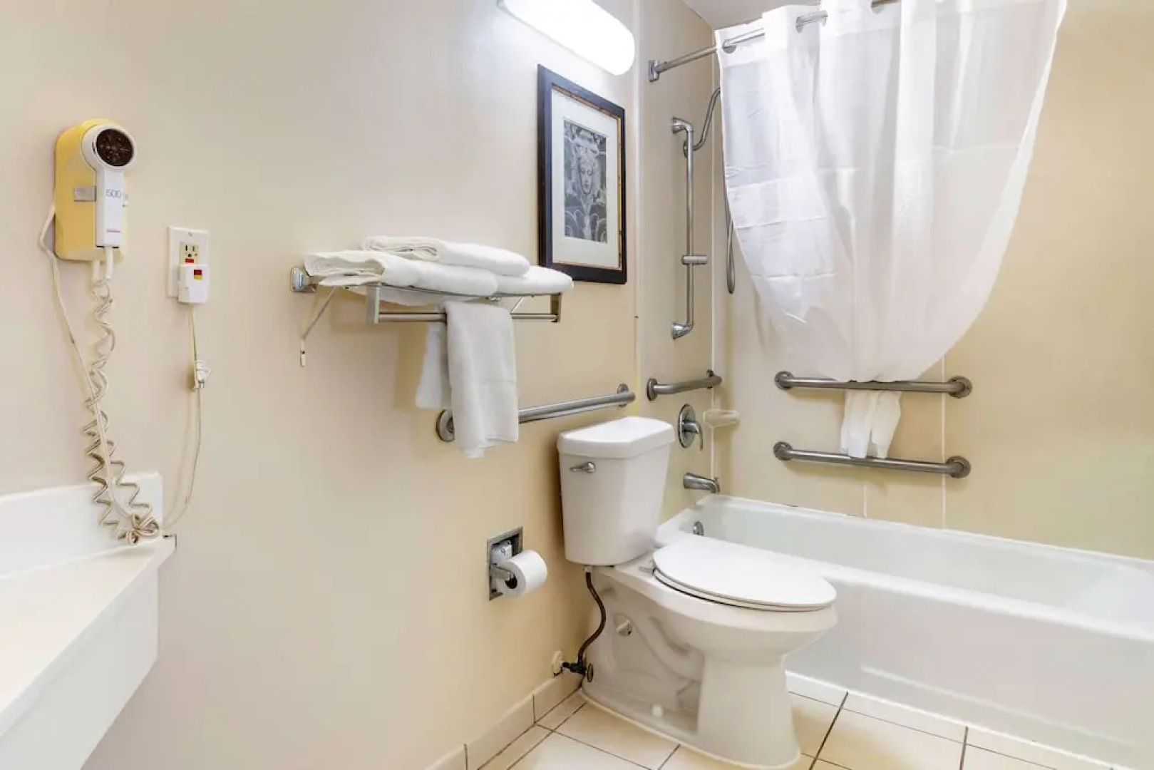 Clarion Inn Brunswick