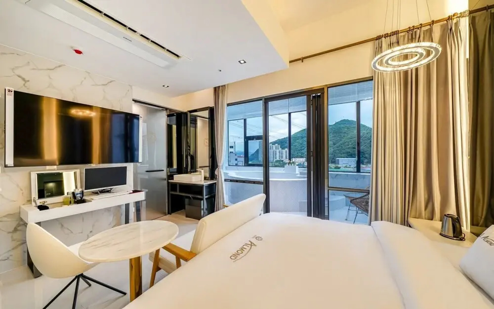 Yangsan Pyeongsan Den Bastar Hotel