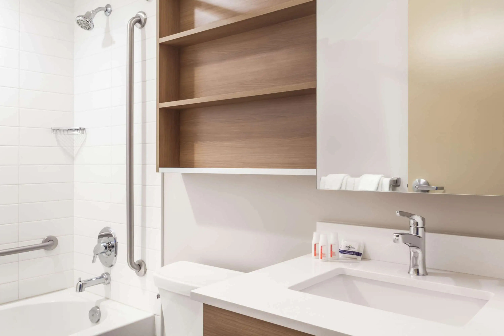 Microtel by Wyndham Casselman